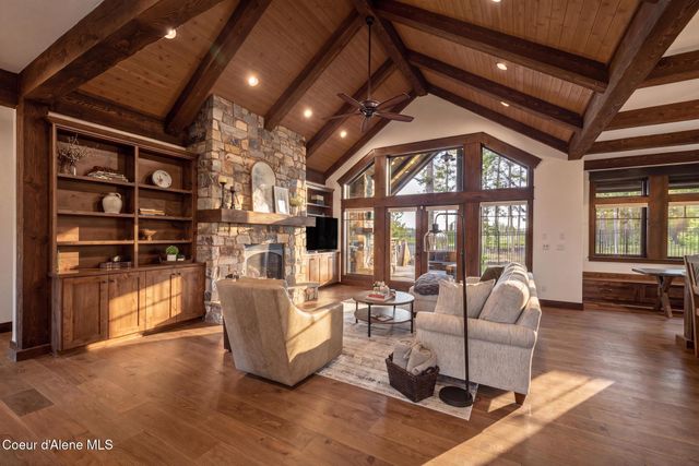 4485 E CATTAIL CT, Hayden, ID 83835