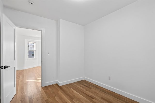 22 Berlin St 1, Quincy, MA 02170