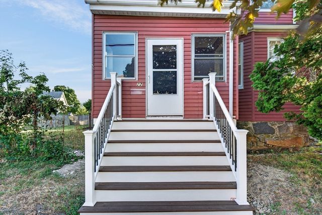 22 Berlin St 1, Quincy, MA 02170