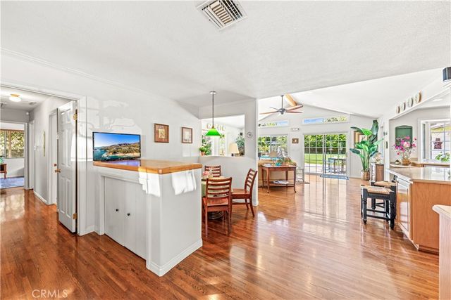 135 E Las Flores Ave, Arcadia, CA 91006