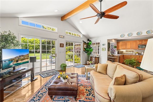 135 E Las Flores Ave, Arcadia, CA 91006