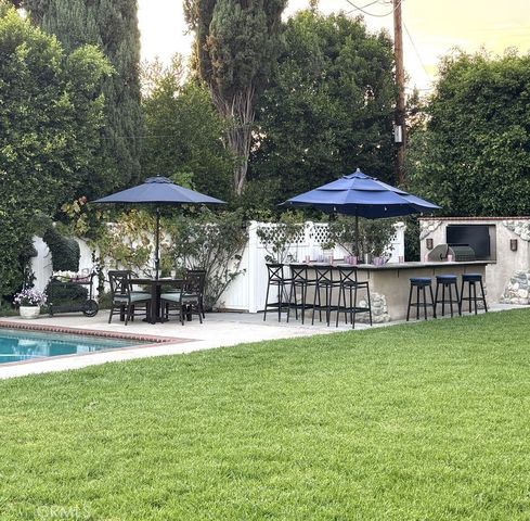 135 E Las Flores Ave, Arcadia, CA 91006