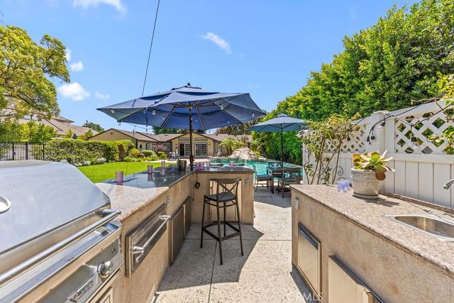 135 E Las Flores Ave, Arcadia, CA 91006