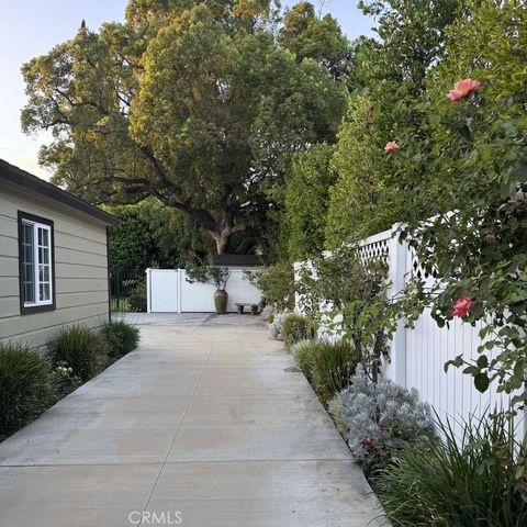 135 E Las Flores Ave, Arcadia, CA 91006