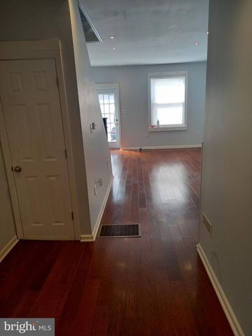 2849 N LECOUNT ST, Philadelphia, PA 19132
