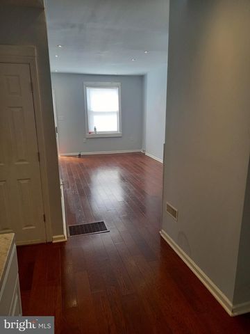 2849 N LECOUNT ST, Philadelphia, PA 19132