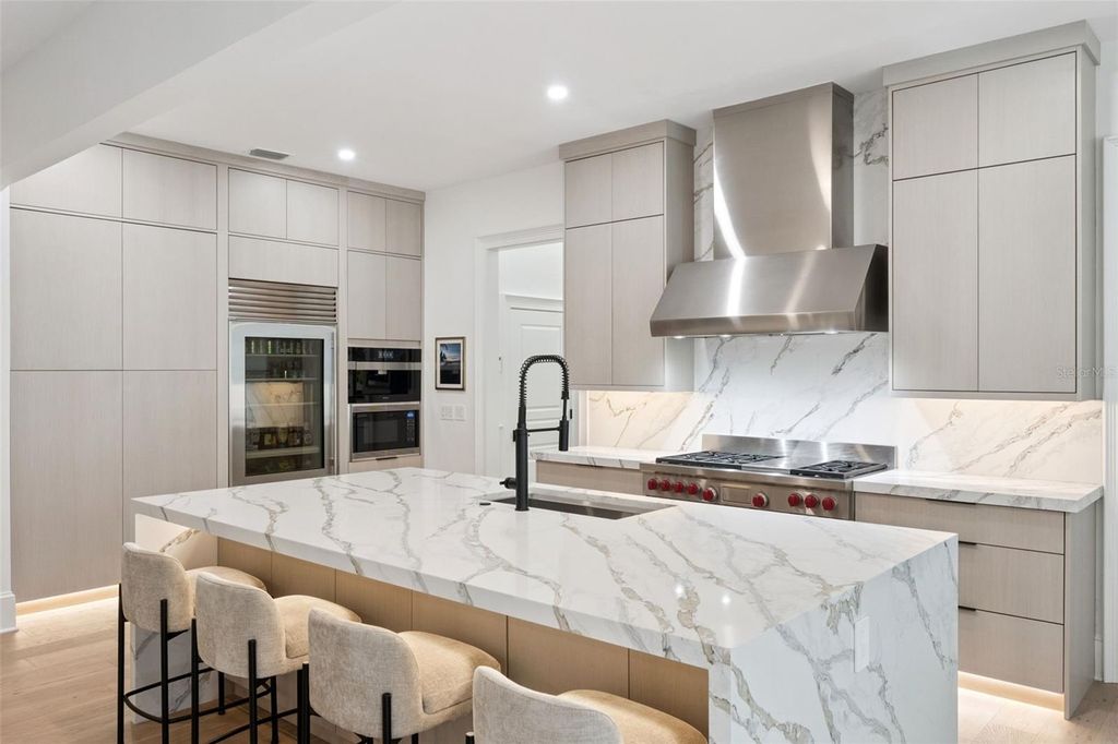 Image 12 of property listing at 621 HUNTINGTON AVENUE, Winter Park, FL 32789