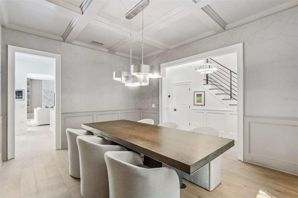 Image 17 of property listing at 621 HUNTINGTON AVENUE, Winter Park, FL 32789