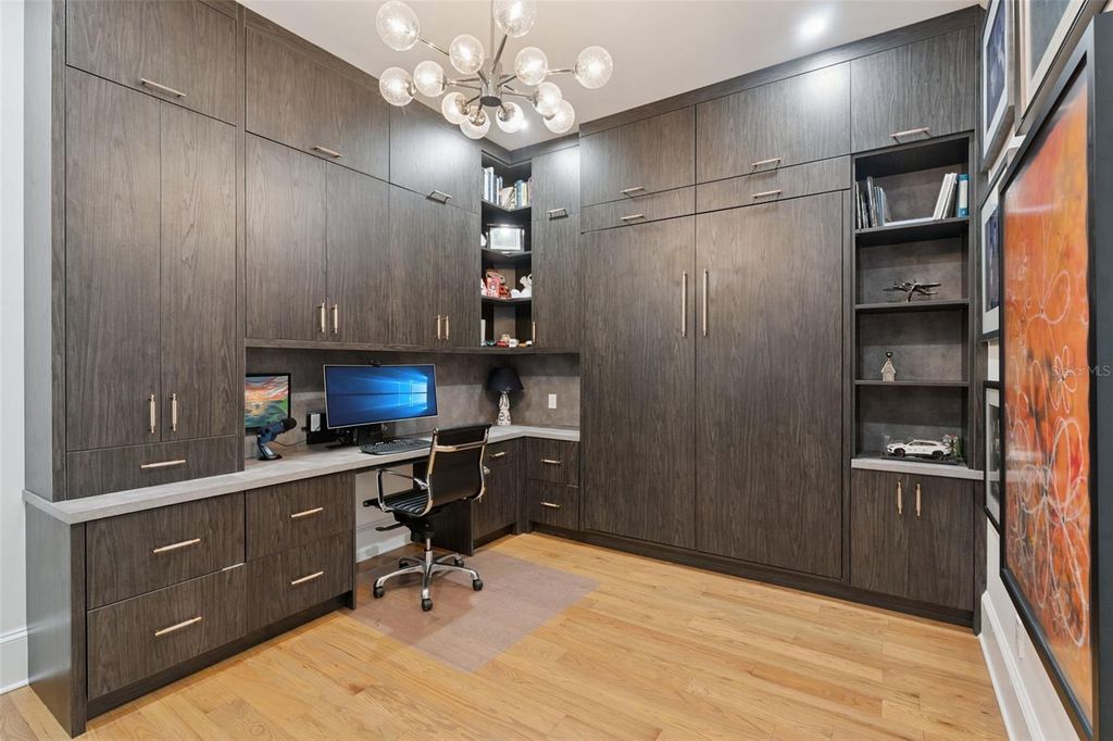 Image 28 of property listing at 621 HUNTINGTON AVENUE, Winter Park, FL 32789