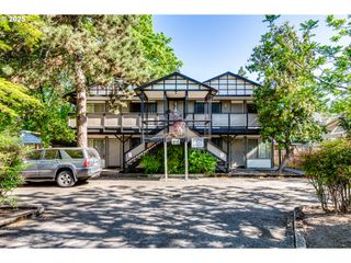 851 W 5TH Ave, Eugene, OR 97402