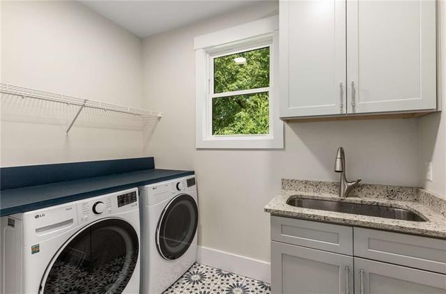 1006 Northcliffe NW Drive, Atlanta, GA 30318