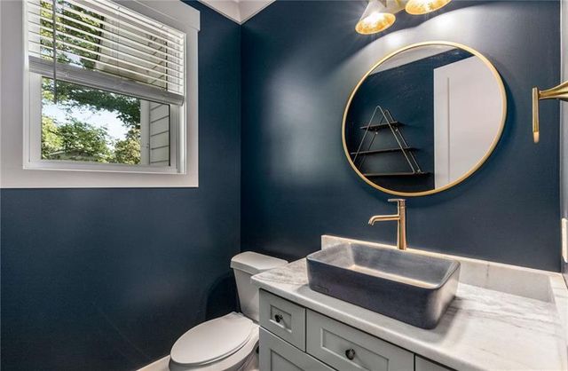 1006 Northcliffe NW Drive, Atlanta, GA 30318