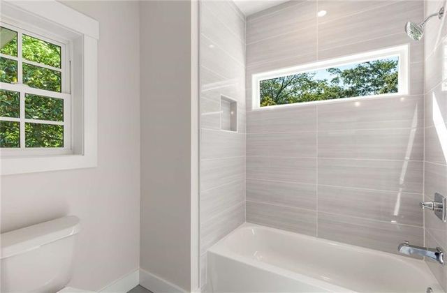 1006 Northcliffe NW Drive, Atlanta, GA 30318