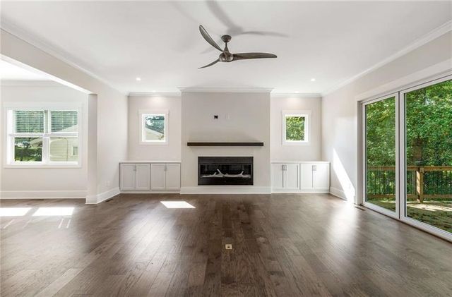 1006 Northcliffe NW Drive, Atlanta, GA 30318