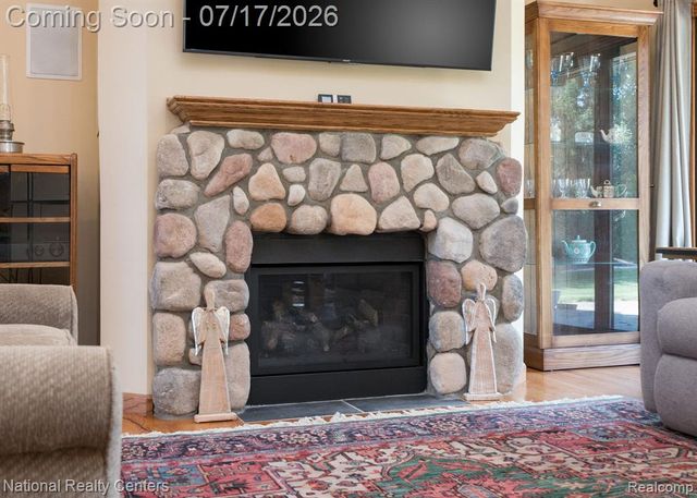 1021 Valleyview Drive, Clarkston, MI 48348