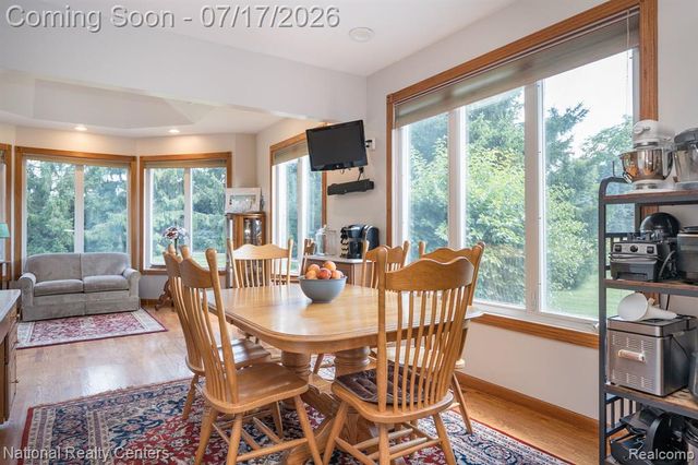 1021 Valleyview Drive, Clarkston, MI 48348