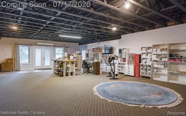 1021 Valleyview Drive, Clarkston, MI 48348