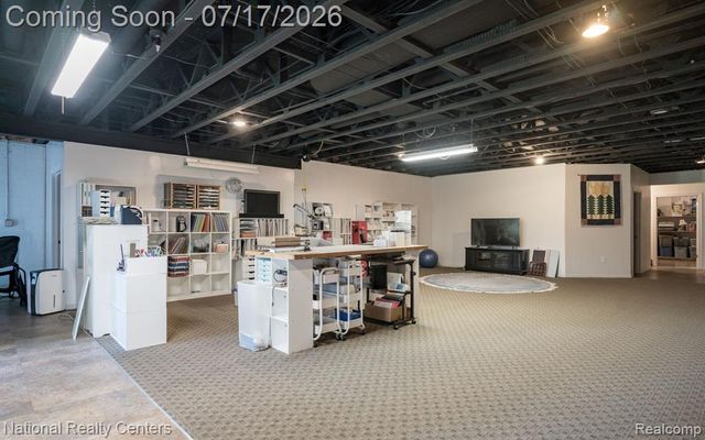 1021 Valleyview Drive, Clarkston, MI 48348