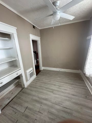 15 N Sycamore Street, Mt Sterling, KY 40353