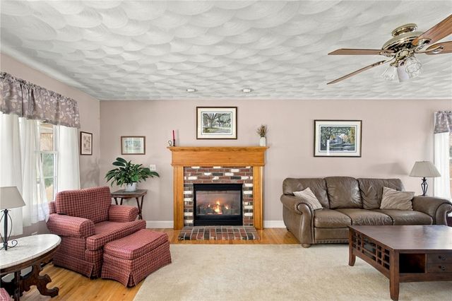 23 Balsam Lane, Smithfield, RI 02917