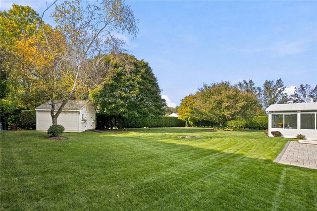 23 Balsam Lane, Smithfield, RI 02917