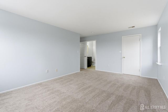 1610 Green Hollow Drive, Iselin, NJ 08830