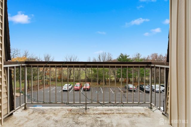 1610 Green Hollow Drive, Iselin, NJ 08830