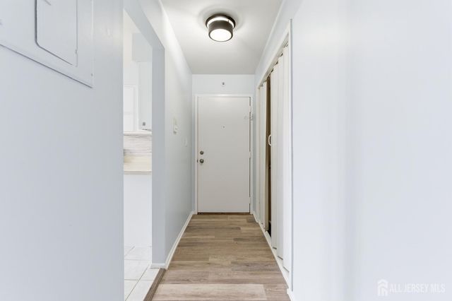 1610 Green Hollow Drive, Iselin, NJ 08830