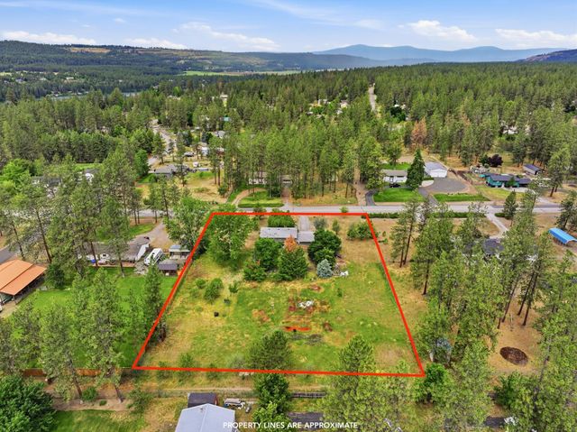 16310 N Suncrest Dr, Nine Mile Falls, WA 99026