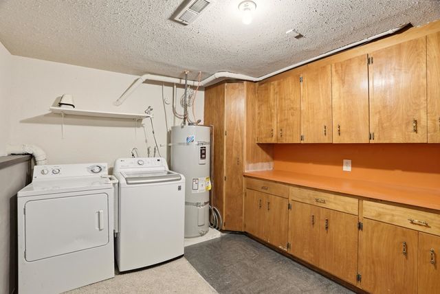 16310 N Suncrest Dr, Nine Mile Falls, WA 99026