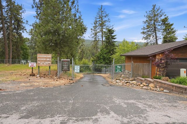 16310 N Suncrest Dr, Nine Mile Falls, WA 99026