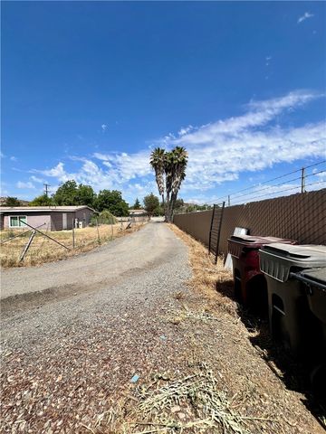 31361 Murrieta, Menifee, CA 92584