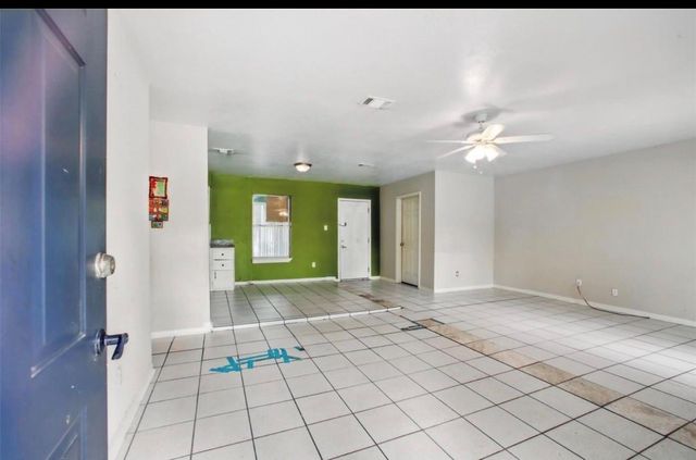 1911 Thonig Road, Houston, TX 77055