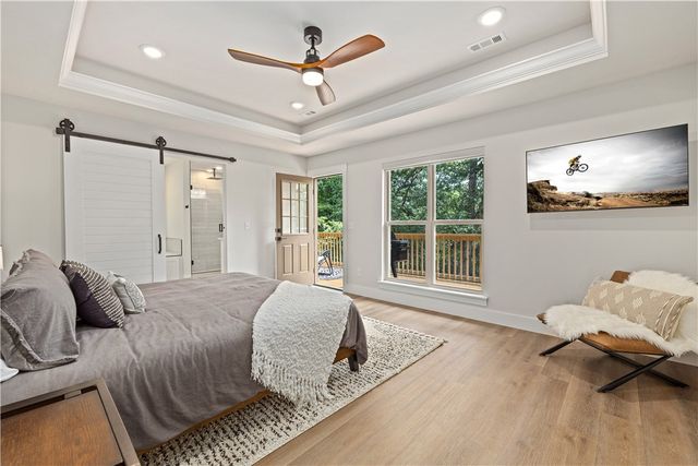 11 Saint Austell Circle, Bella Vista, AR 72714