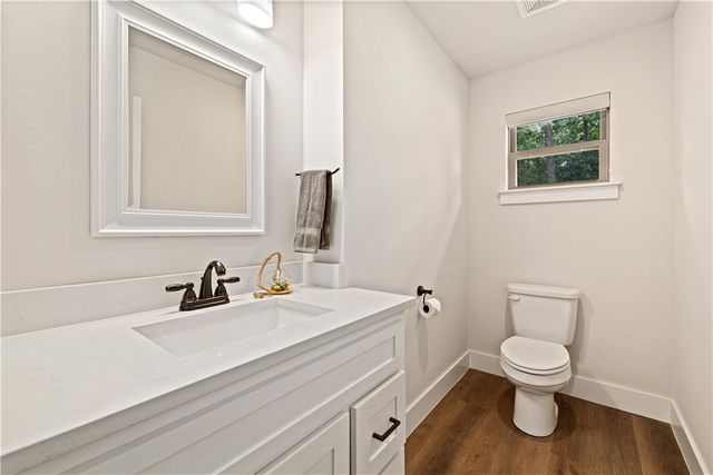 11 Saint Austell Circle, Bella Vista, AR 72714