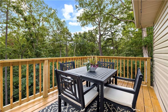 11 Saint Austell Circle, Bella Vista, AR 72714