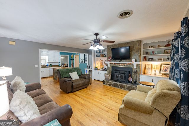 202 Daniel Road, Thomaston, GA 30286