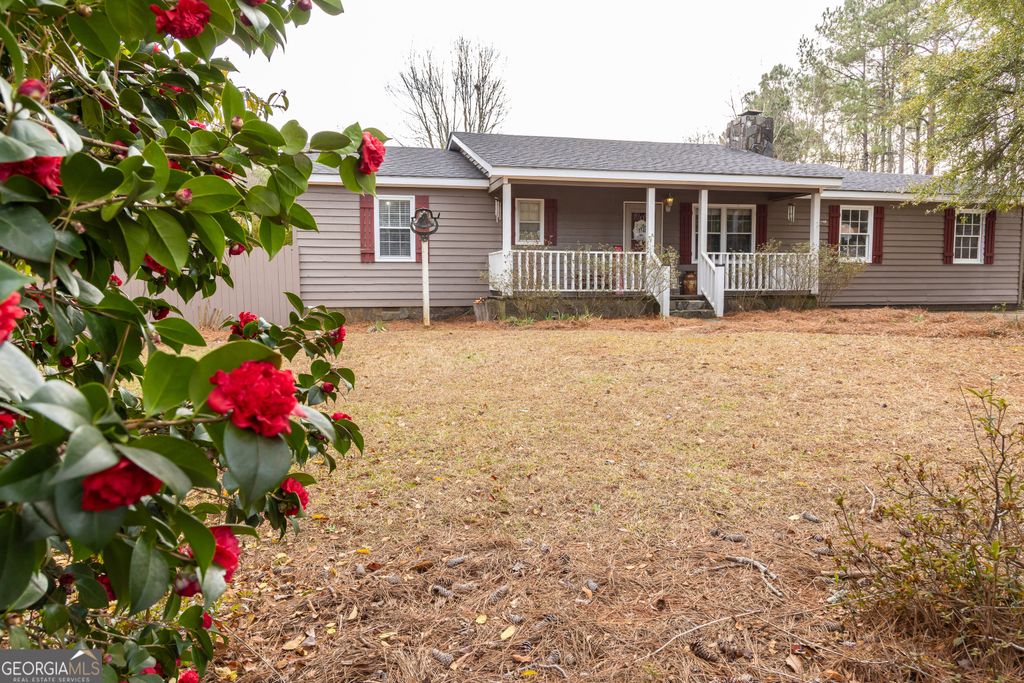 202 Daniel Road, Thomaston, GA 30286
