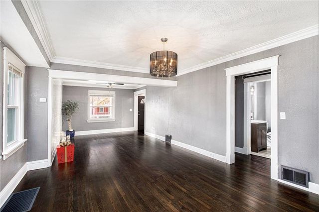 3711 BELLEFONTAINE Avenue, Kansas City, MO 64128