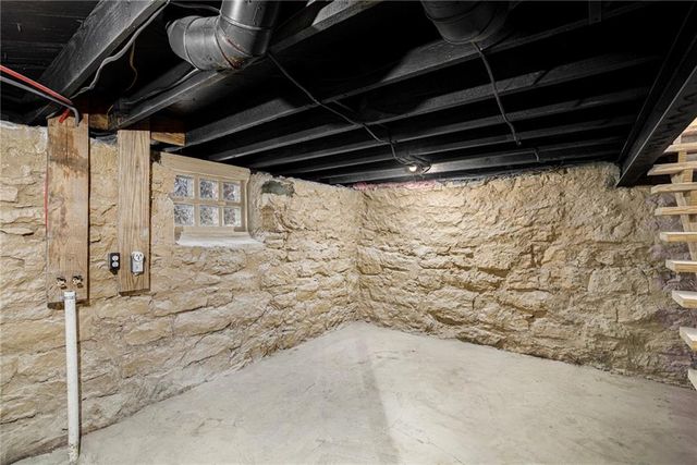 3711 BELLEFONTAINE Avenue, Kansas City, MO 64128