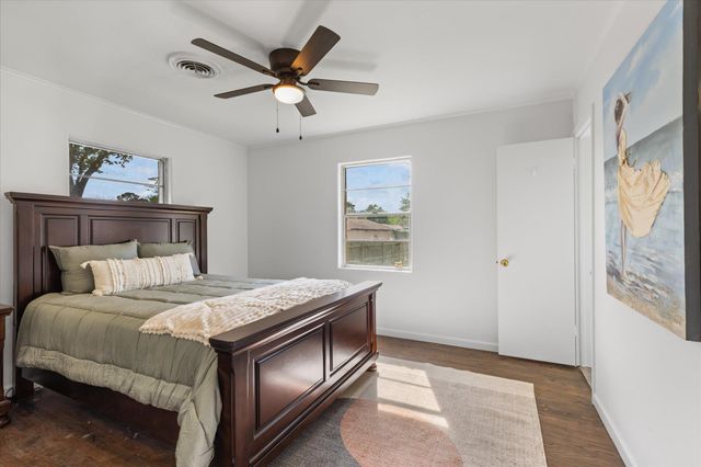 2205 Pine Tree Rd., Longview, TX 75604