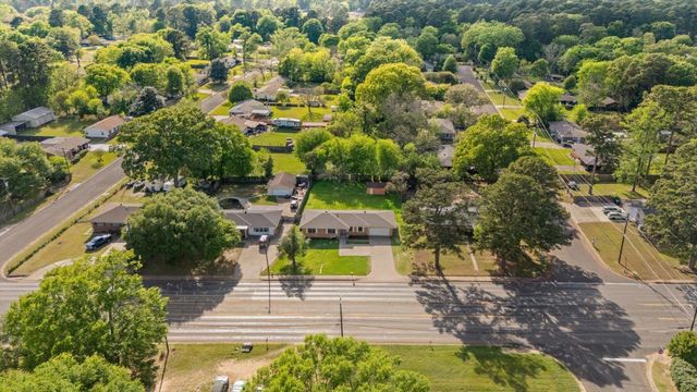 2205 Pine Tree Rd., Longview, TX 75604