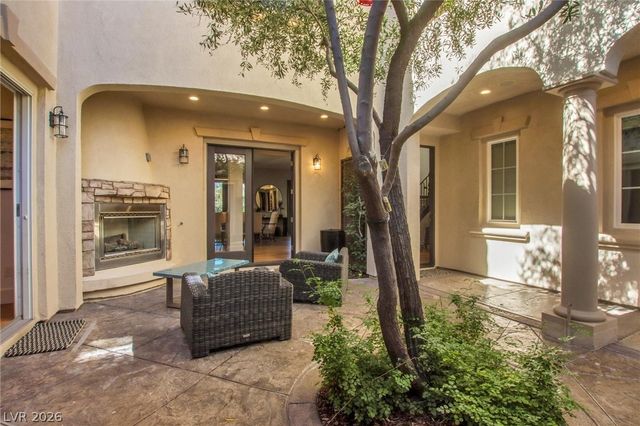 2007 Cherry Creek Circle, Las Vegas, NV 89135