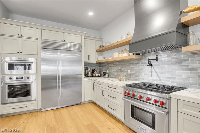 2007 Cherry Creek Circle, Las Vegas, NV 89135