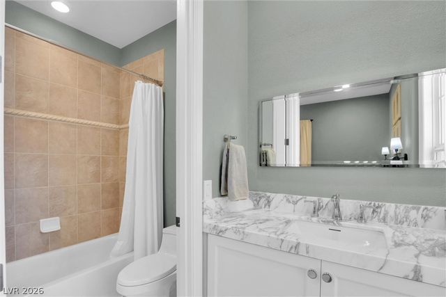 2007 Cherry Creek Circle, Las Vegas, NV 89135