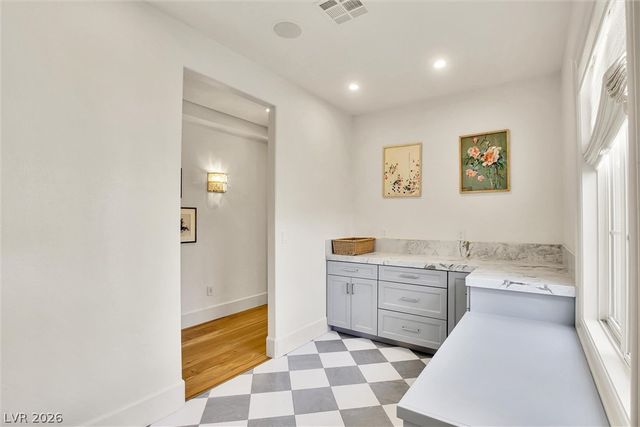 2007 Cherry Creek Circle, Las Vegas, NV 89135