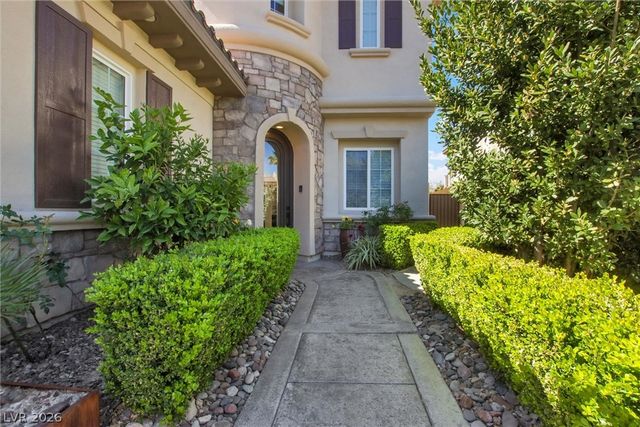 2007 Cherry Creek Circle, Las Vegas, NV 89135