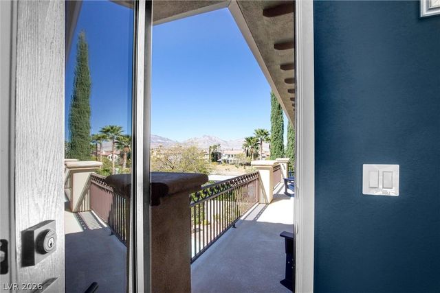 2007 Cherry Creek Circle, Las Vegas, NV 89135