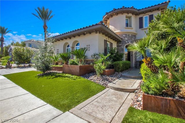 2007 Cherry Creek Circle, Las Vegas, NV 89135