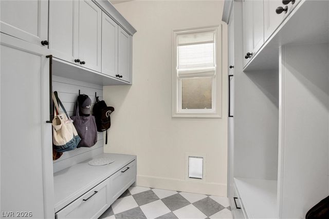 2007 Cherry Creek Circle, Las Vegas, NV 89135